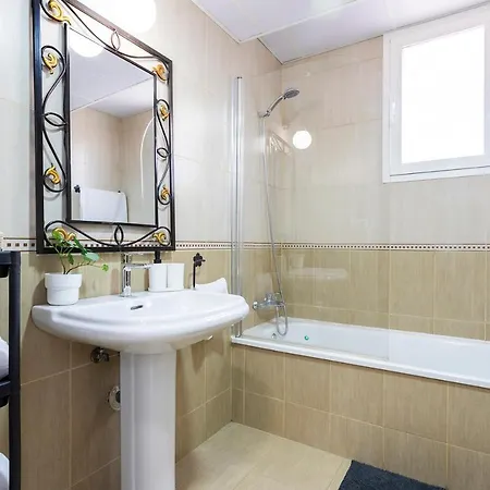 Romar Teatinos Apartamento