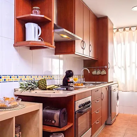 Romar Teatinos Apartamento